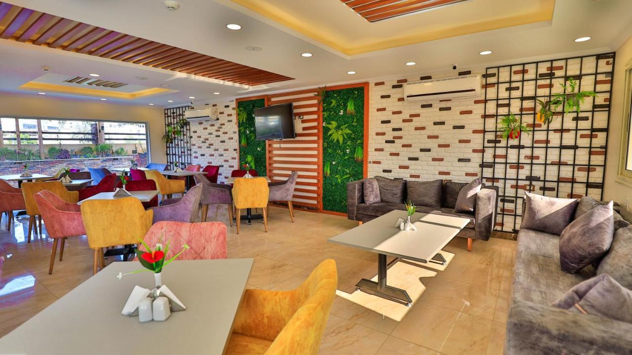 The Palm Hotel Kafr El-Shaikh Bagian luar foto